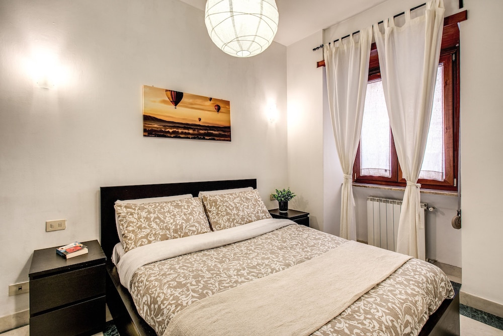 Popolo accommodation - Central apartment - Monti