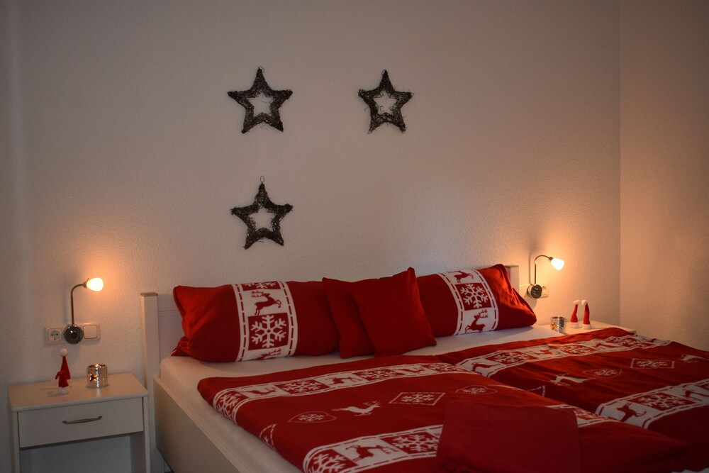 Apartamento De 5 Estrellas 1. Piso Superior, 2-4 P., 2 Dormitorios, Wifi A Través De Dsl, Bad Brambach Radonbad - Bad Elster