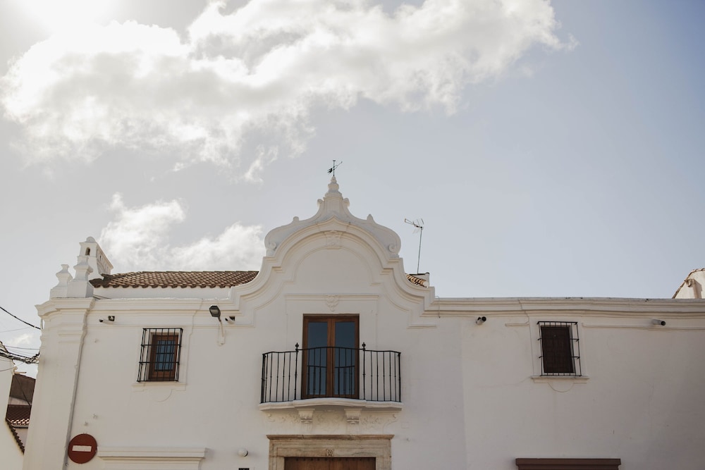 An 18th Century Villa With Renovated Spirit - Extremadura