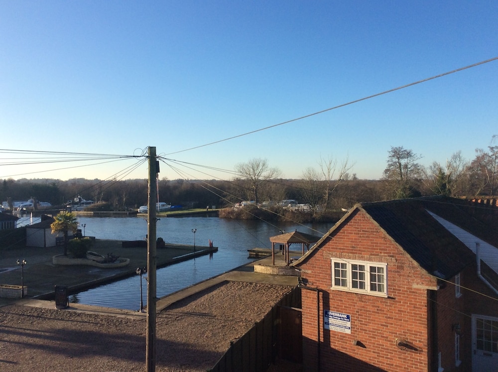 River View Apartment Horning Norfolk Broads. - Wroxham