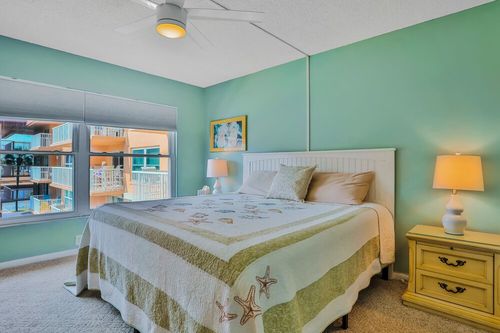 Apartments in Cocoa Beach, FL via cozycozy