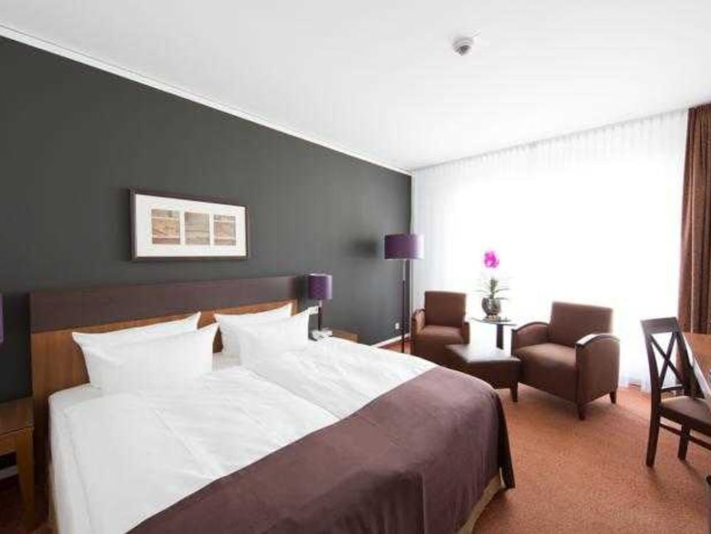 Double Room Fully Accessible For Wheelchair Users - Dorint Hotel Am Dom Erfurt - Erfurt