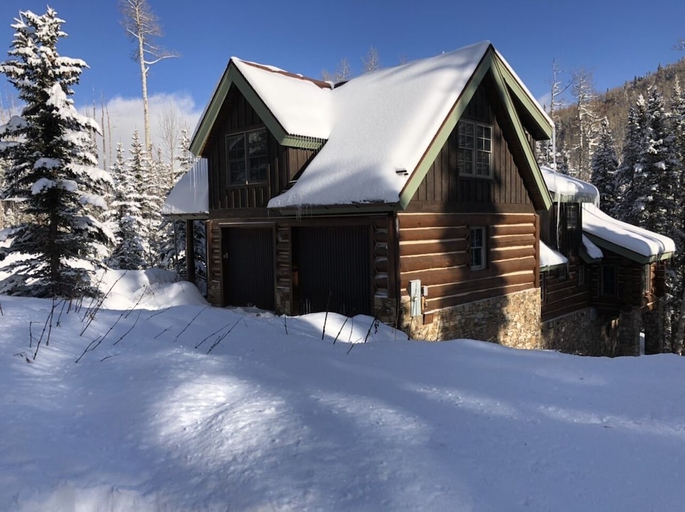 Updated 6br Ski-in/ski-out Mountain Modern Chalet With New Hot Tub - Ouray, CO