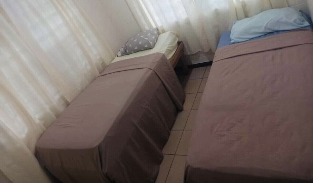 Safe And Quiet 2 Bedroom Apartment 7mins From City. - Apia