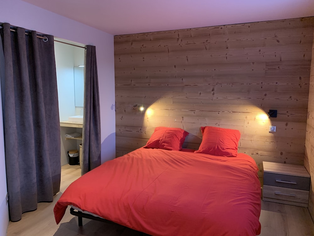 New & Great Comfort Apartment Of 100m2 + Garden - Llívia