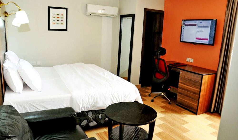 Dmatel Hotel And Resort Lekki - Lagos