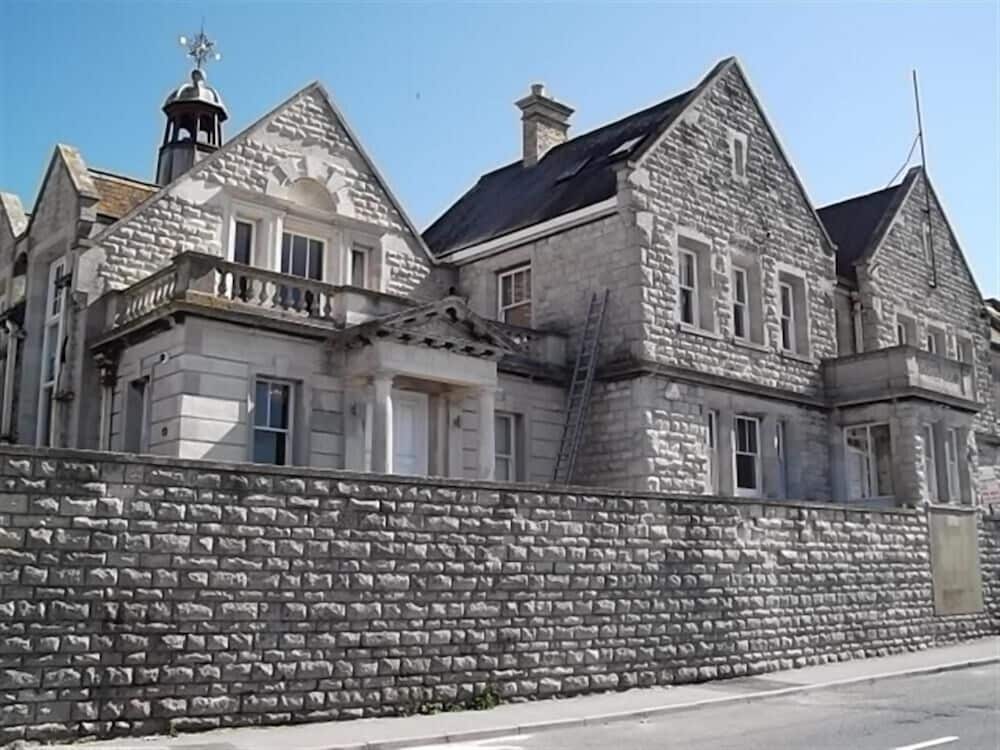 The Old Portland Courthouse - Weston, Dorset