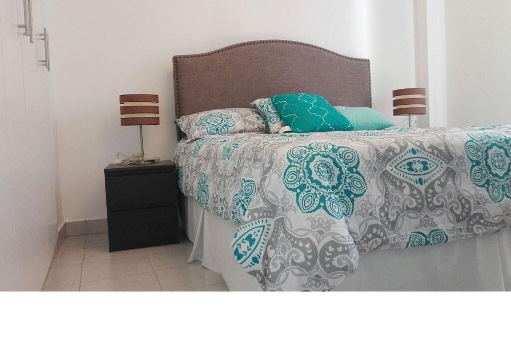 Modern Flat Located In Downtown Tegucigalpa,  Nearby Central Park. - 테구시갈파