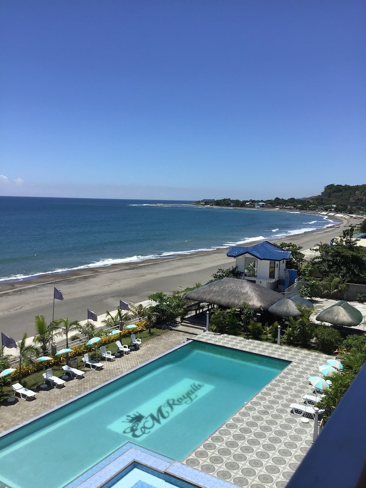 Em Royalle Hotel & Beach Resort - San Fernando, Philippines