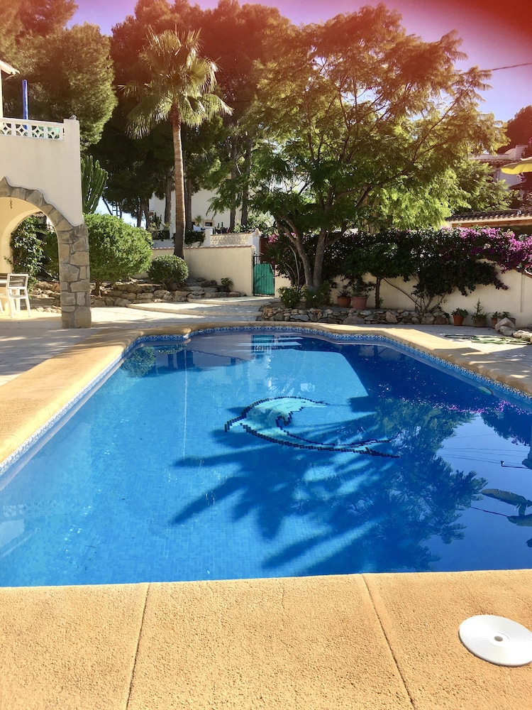 Quiet And Convenient! Fabulous  Villa Suited To  Families, Walkers, Couples - Bonaire