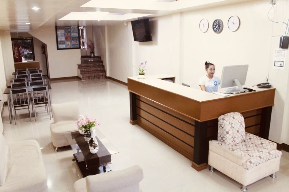 Hotel Quality Stay In The Heart Of Mati City - Mati
