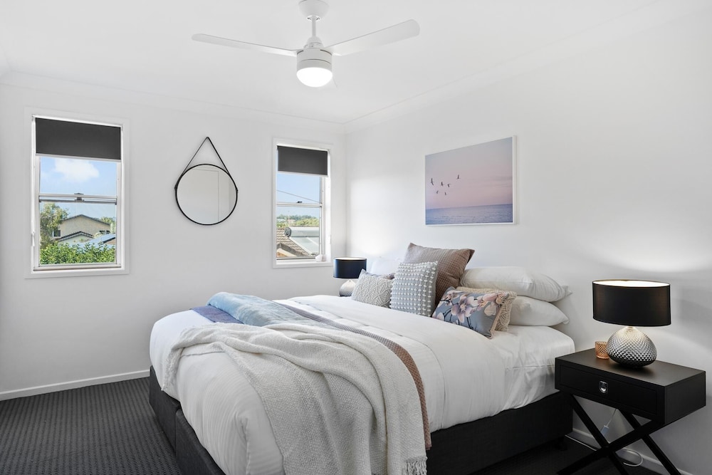 Lennox Belle - Freshly Renovated Townhouse With Wifi - Lennox Head