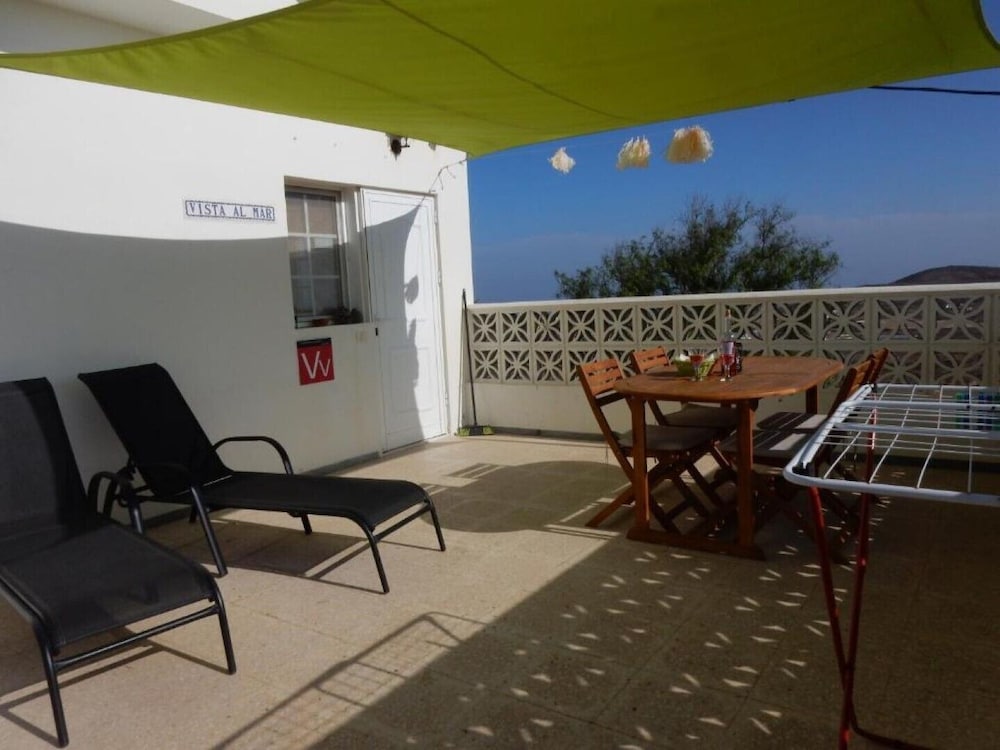 Vista Al Mar, Apartment Mit Terrasse Und Meersicht Sowie Blick In Die Berge - San Miguel de Abona