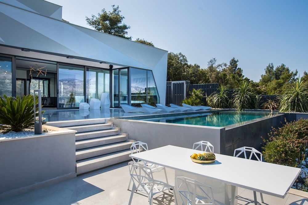 Villa Aqua Majestic Diamond | Sumptuous 5 Bedroom Villa | Magnificent Adriatic Seaviews | Korcula - Korčula