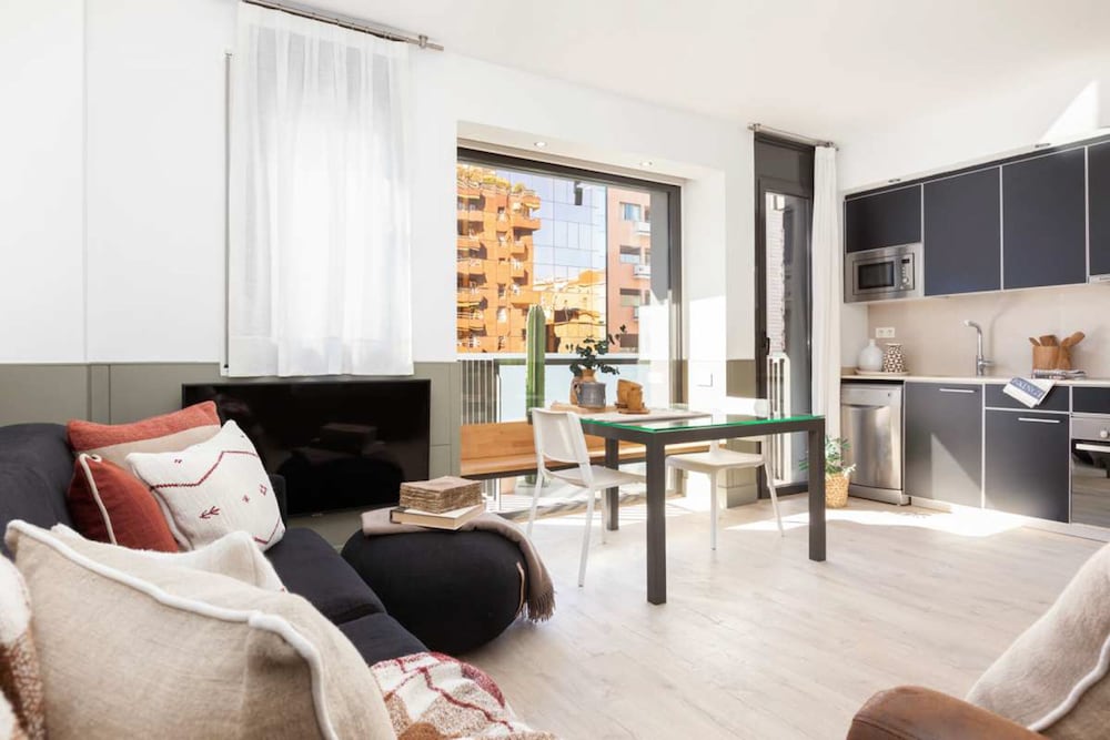 Enjoybcn Patio De Gracia Apartments - Barcelona