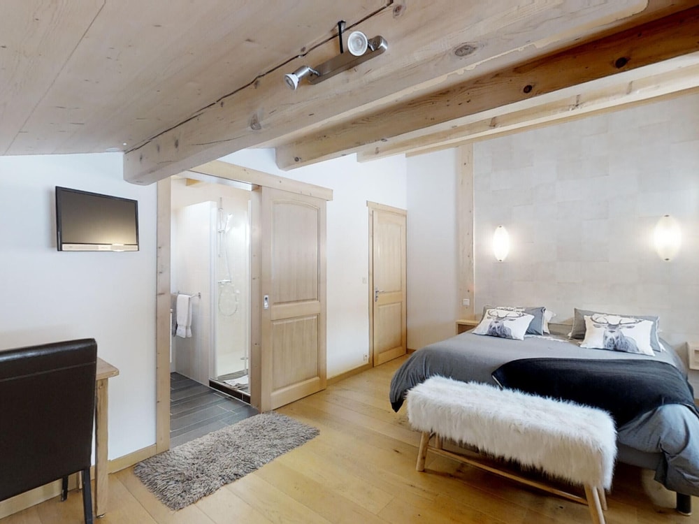 Apartment Le Grand-bornand, 4 Bedrooms, 9 Persons - Le Chinaillon