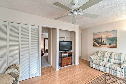 Vacation rentals & Airbnbs in Casey Key, Florida, FL cozycozy