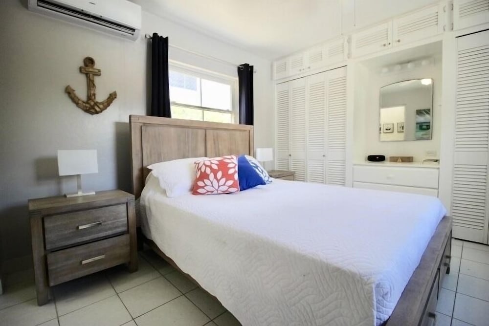 Sea Suite At Amaryl Apts - Only 200 Meters To Beach - Bridgetown