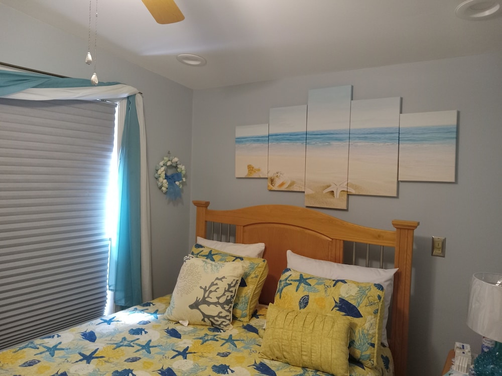 Cute And Comfy Cottage - 1 Mile To Wells Beach & 3 Miles To Ogunquit Beach! - Ogunquit, ME