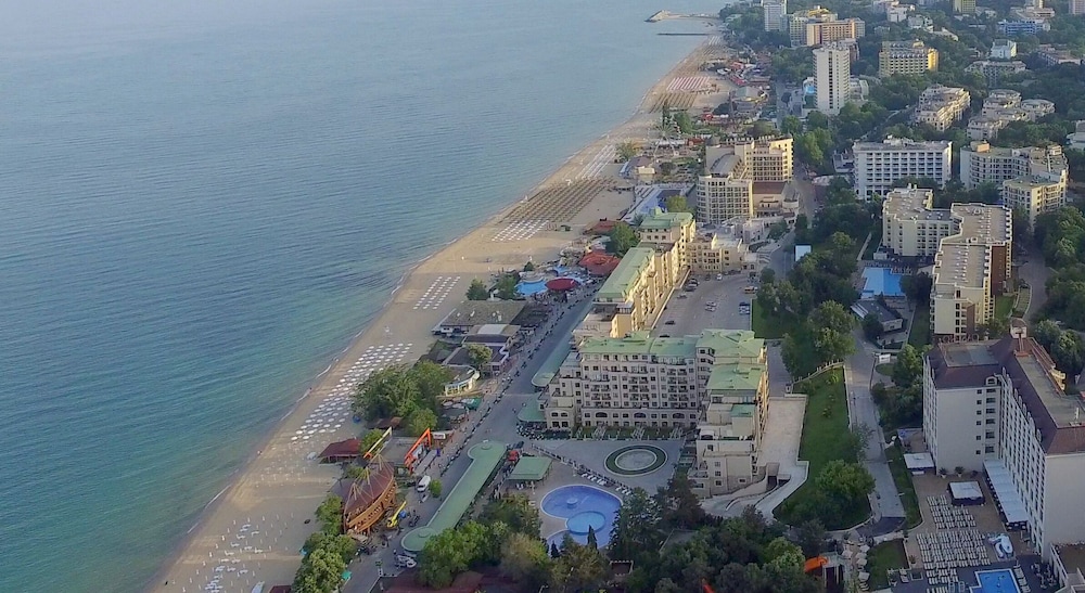 Sea View Rental Front Beach - Varna