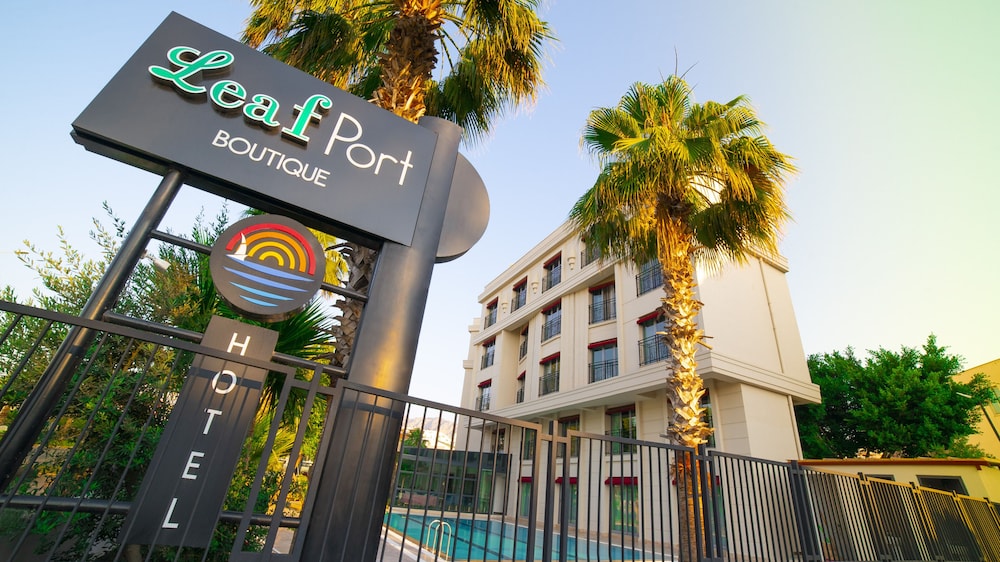 Leaf Port Hotel Standard Room 1 - Antalya