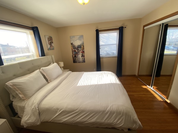 Budget Friendly | Extended Stays Welcomed - Carmel, IN