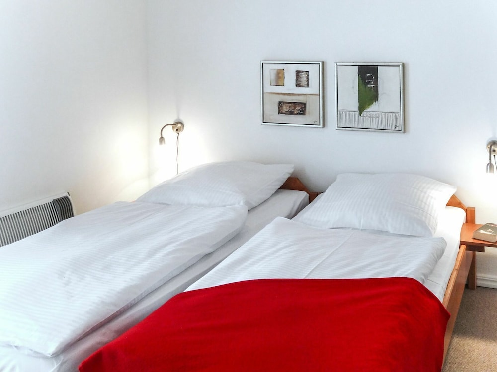 Joli Appartement Dans Une Maison De Vacances Avec Bain à Remous, Internet, Tv, Terrasse, Parking - Bad Saarow
