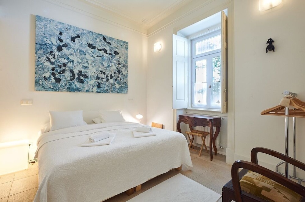 En-suite Arty Room_heritage Home_heart Cascais - Estoril