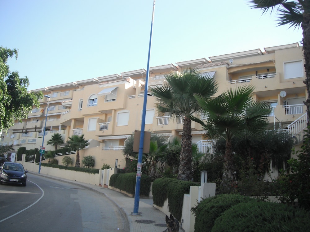 Apt. Two Rooms In Urbanization With Direct Access To Two Beaches. A. A. - La Zenia