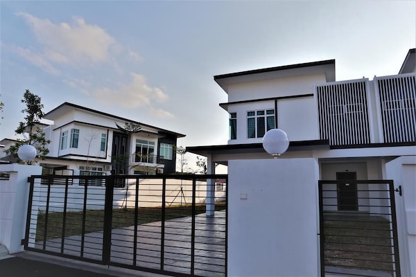 Desaru Beach Arcadia Villas - Johor