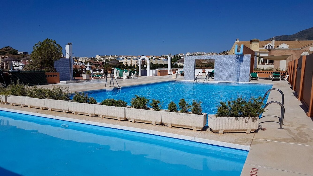 Pueblo Evita Resort 2 Dormitorios En Benalmádena Cerca De Todo - Andalucía