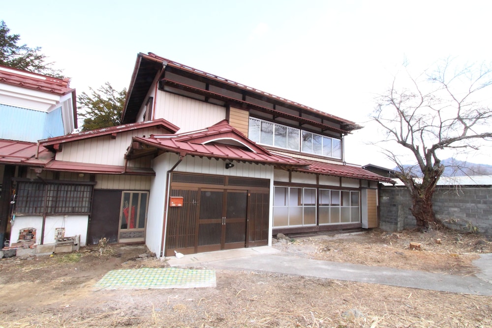 Fuji Sakura House - 山梨県