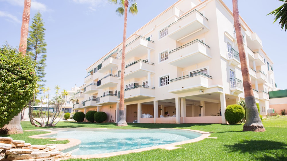 Apartamentos Quinta Da Praia - 阿爾沃爾
