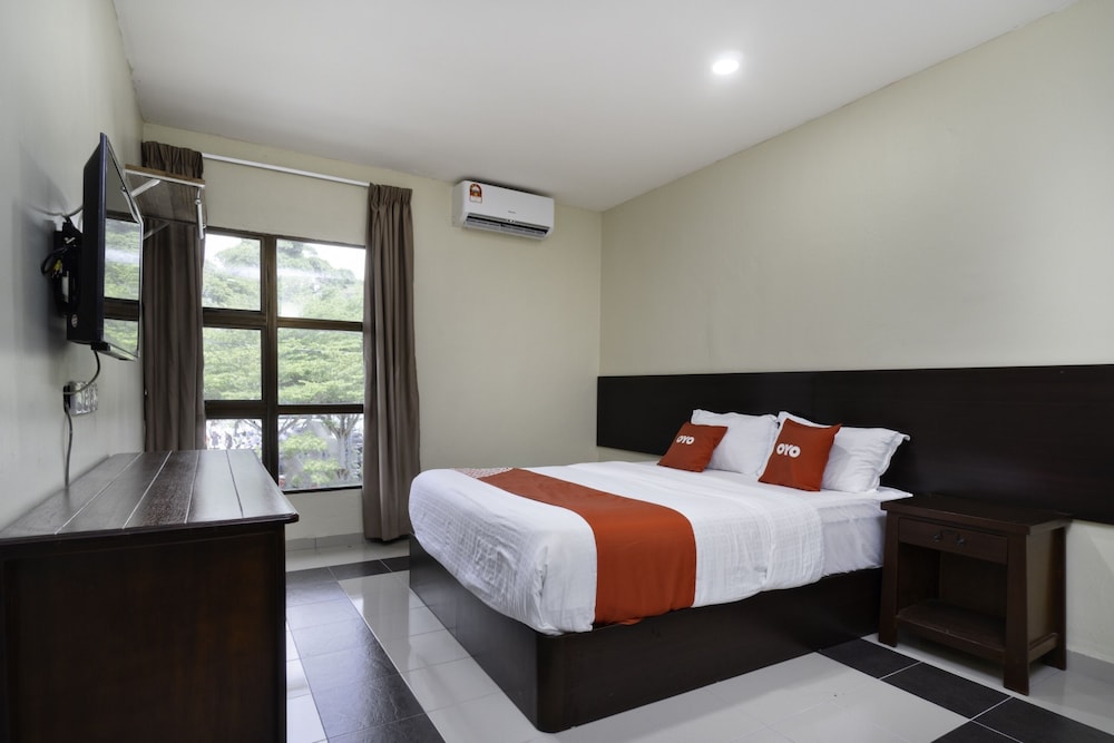 Oyo 89960 Manjung Inn Hotel - Lumut