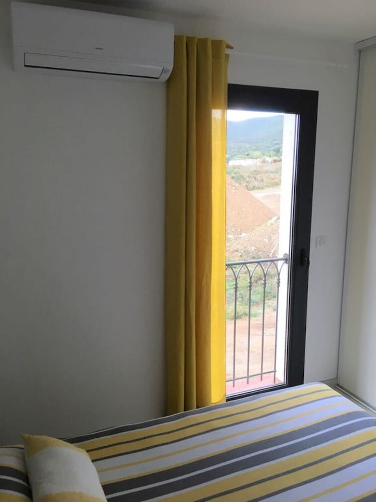 Very Comfortable 3 Bedroom Villa 500 Meters From Lozari Beach - Balagne