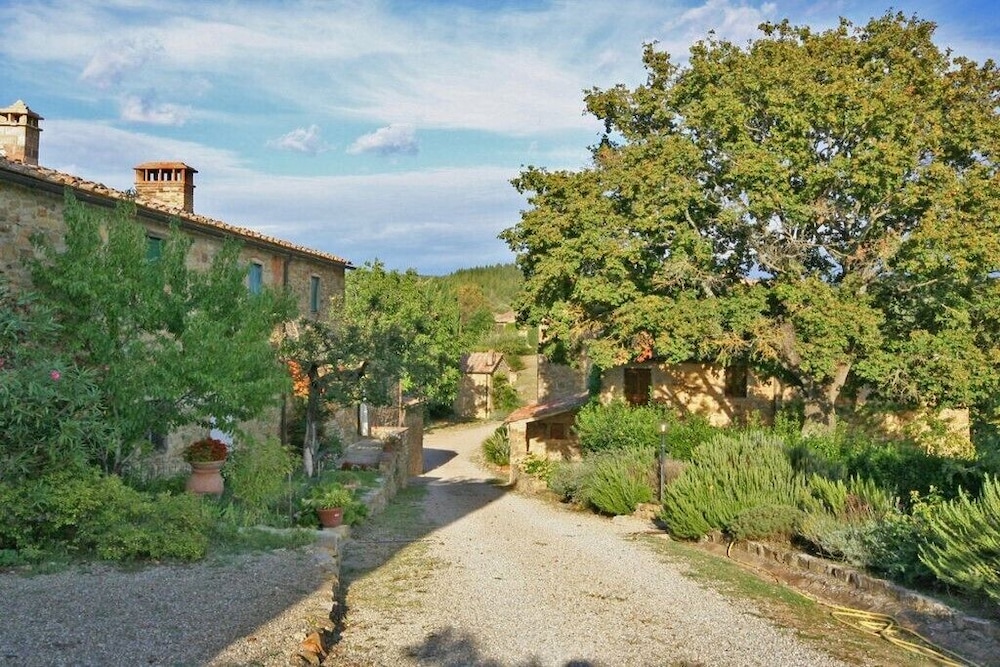 House In A Typical Village In The Heart Of Chianti - Poggibonsi