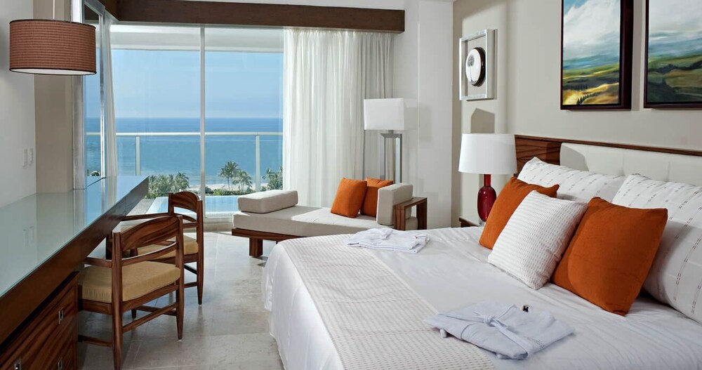 Vidanta Resort Grand Bliss, Owner Discounted 2 Bedroom Suite - Bucerías
