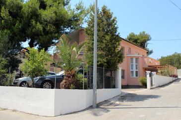 Apartments With A Parking Space Mavarstica, Ciovo - 11208 - Okrug Gornji