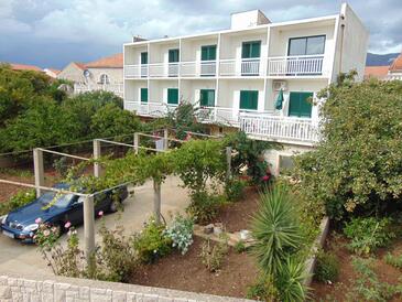 Apartments And Rooms By The Sea Sucuraj, Hvar - 12887 - Makarska Riviera