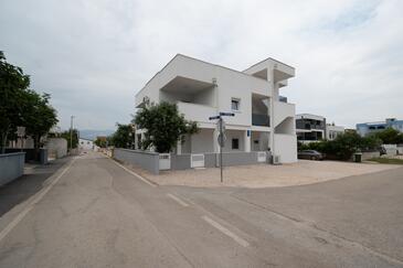 Apartments With A Parking Space Vir - 12692 - 維爾島