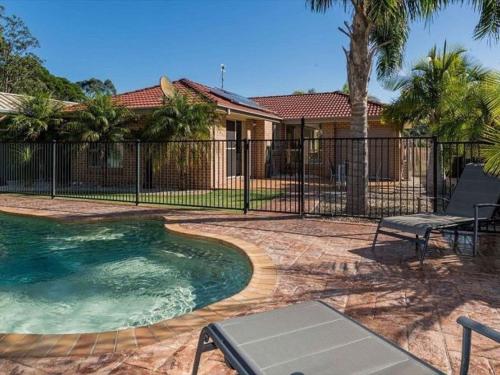 Pool Paradise In The Heart Of Vincentia By Experience Jervis Bay - Vincentia