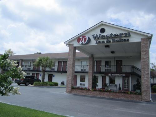 Western Inn & Suites - Douglas, GA