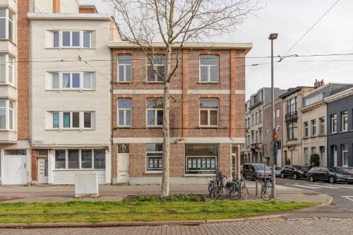 Surprimo - Gerenoveerd Appartement - Province d'Anvers