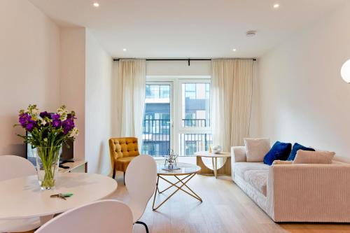 Serene Lux Chelsea, Brand New 2 Bedroom Flat With Balcony - Fulham