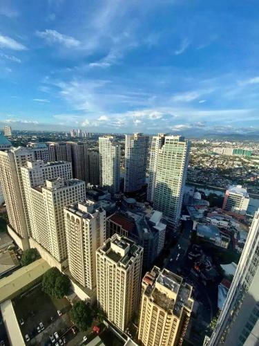 Affordable Staycation Eastwood City - Pasig