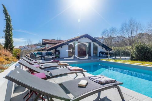Easy Cles- 5 Bedroom Villa With Heated Pool Ac - Ciboure