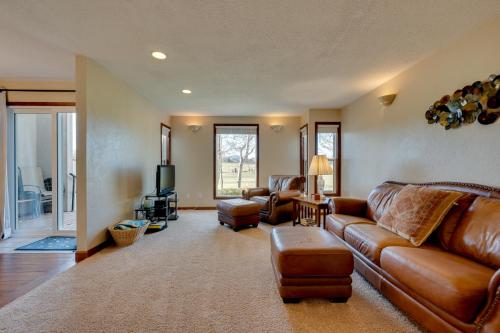 Loveland Townhome Walkable To Lake And Park! - Fort Collins