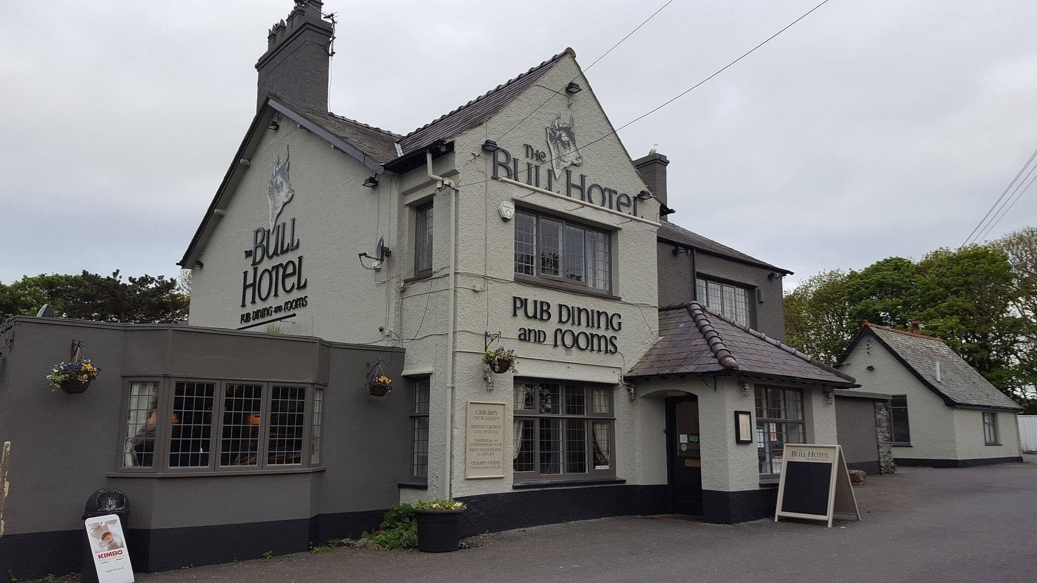 The Bull Hotel - Anglesey