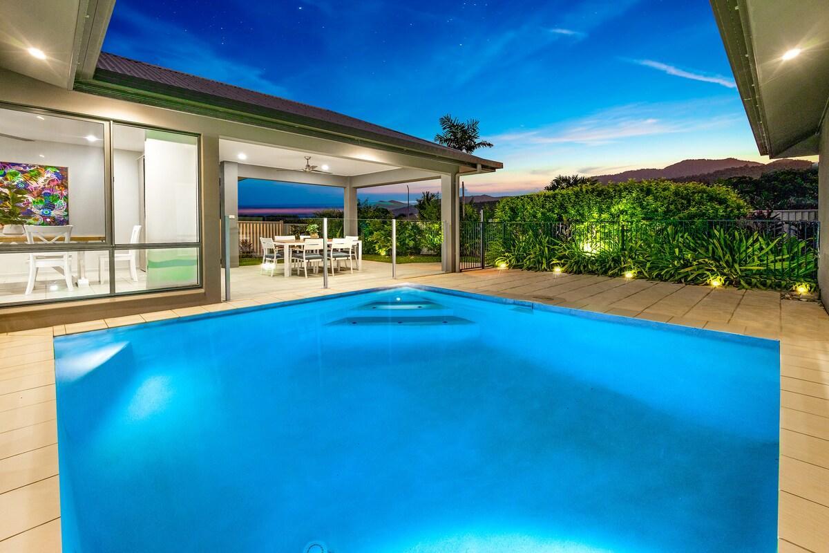 Family Paradise;elegant 4br King Bed; Pool And Bbq - Trinity Beach