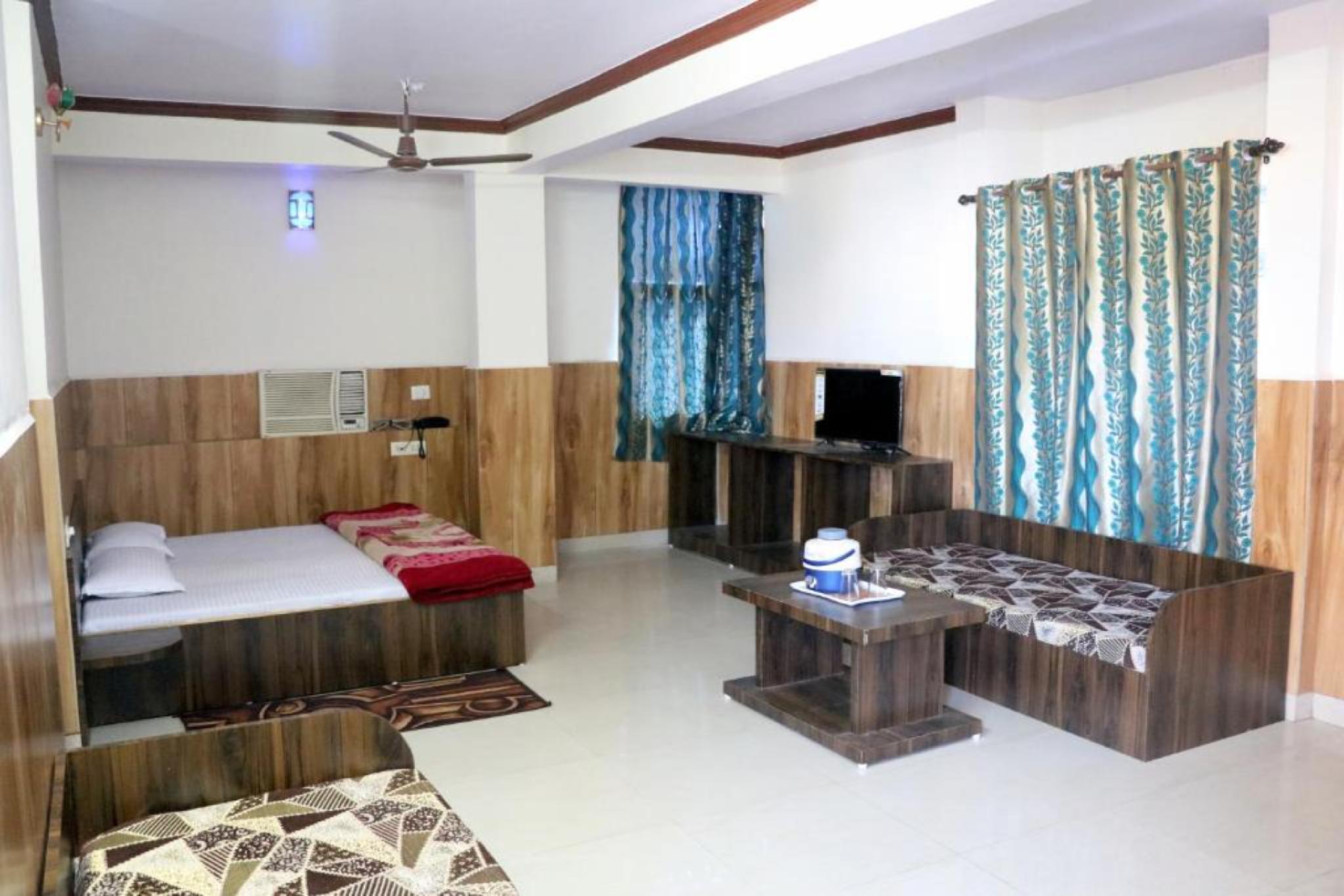 Goroomgo Jain Residency Madhya Pradesh - Pachmarhi
